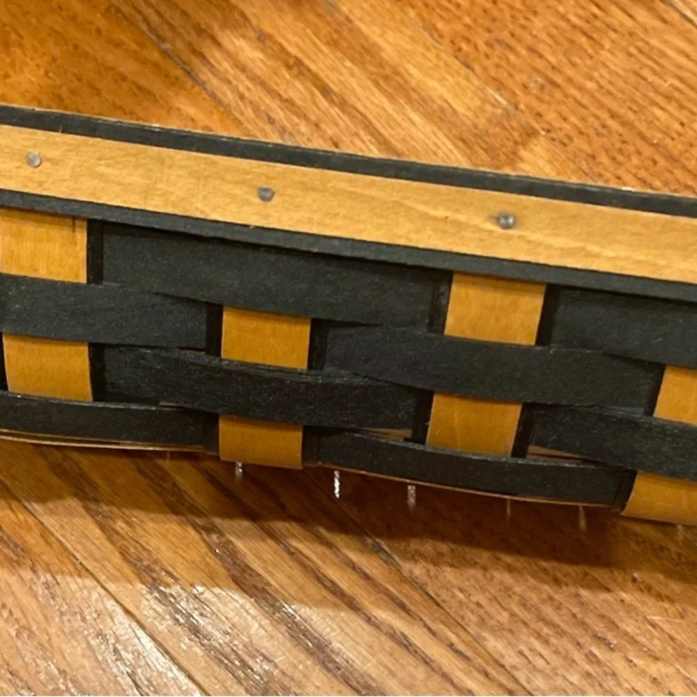 Longaberger Black and Tan Cracker Basket